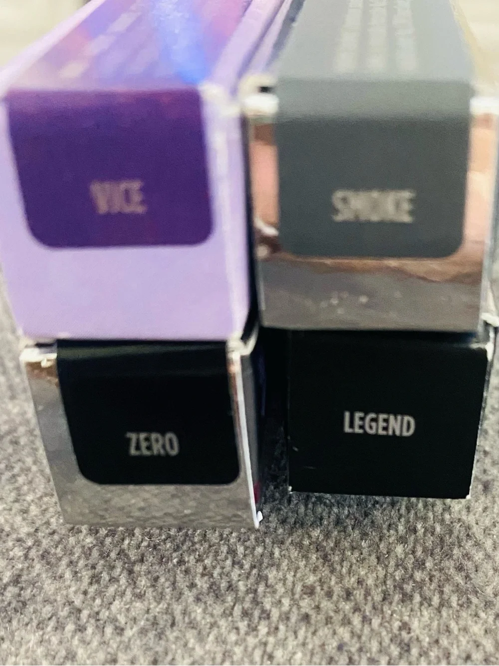4 x NIB UD Urban Decay 24/7 Glide-On Eye Pencil Vice, Smoke, Legend, Zero